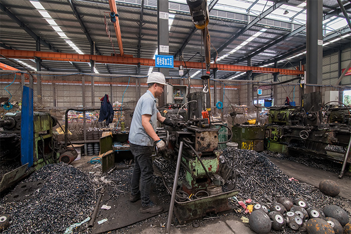 安阳网架配件-螺栓球加工车间